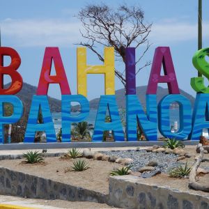   Bahias De Papanoa