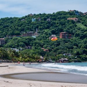   Playa La Ropa Beach