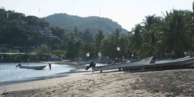 Zihuatanejo Bahia Playa Principal 